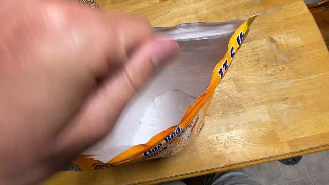 Arm & Hammer Baking Soda 5lb image 2